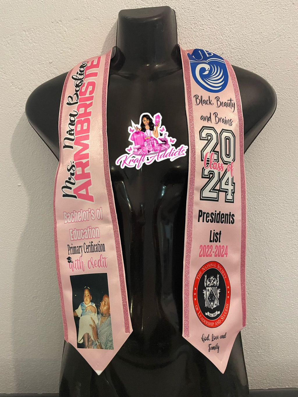 Graduation 3D/ All Over Stole