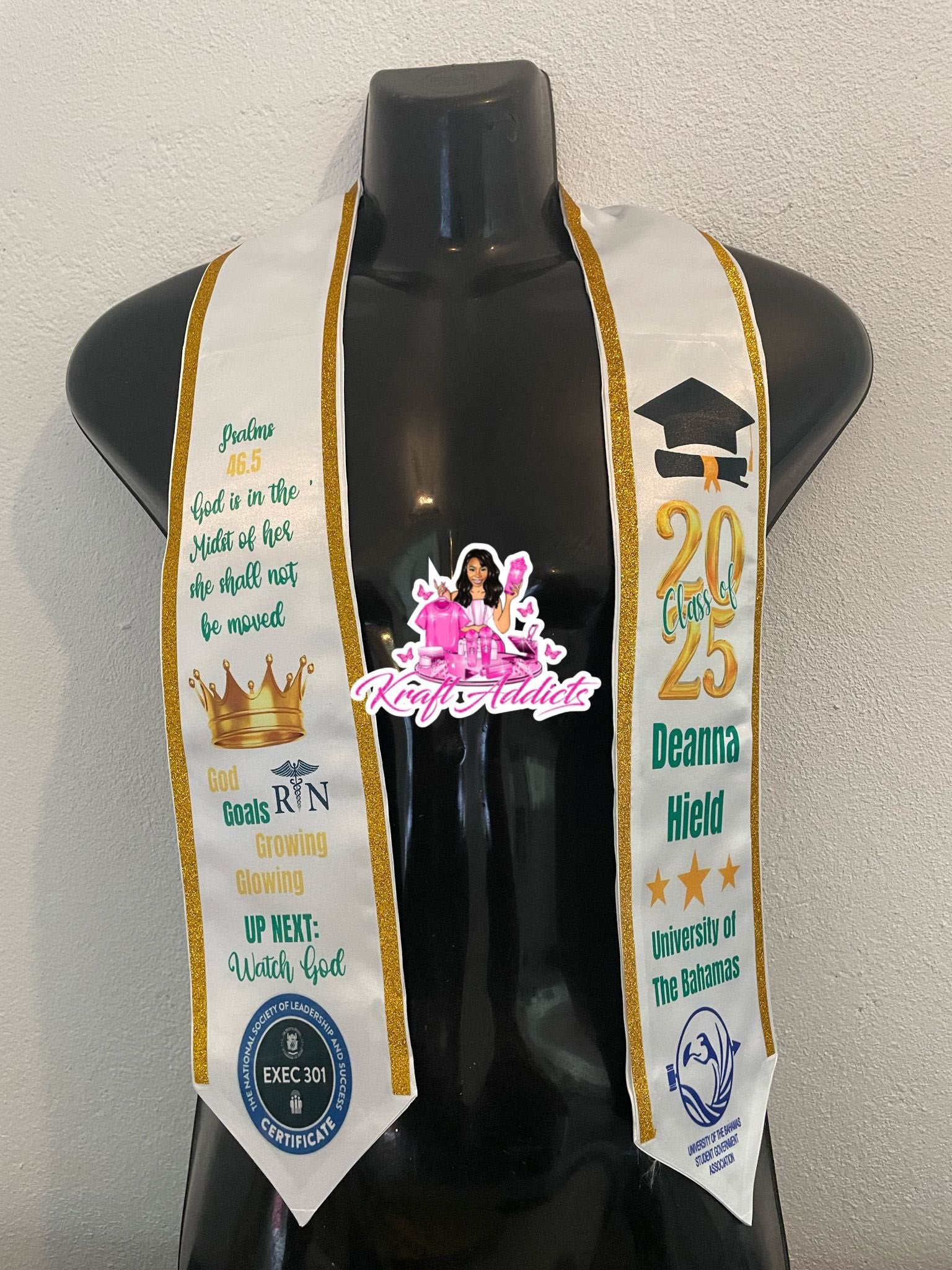 Graduation 3D/ All Over Stole
